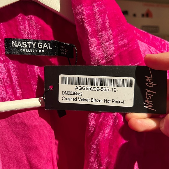 Pink Crushed Velvet Suit 2-piece - Picture 3 of 5